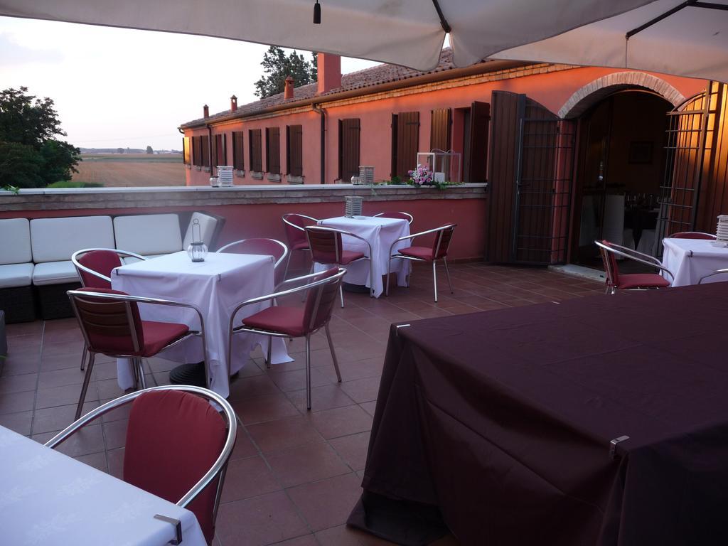 Locanda Il Fagiano Sette Polesini Exterior foto